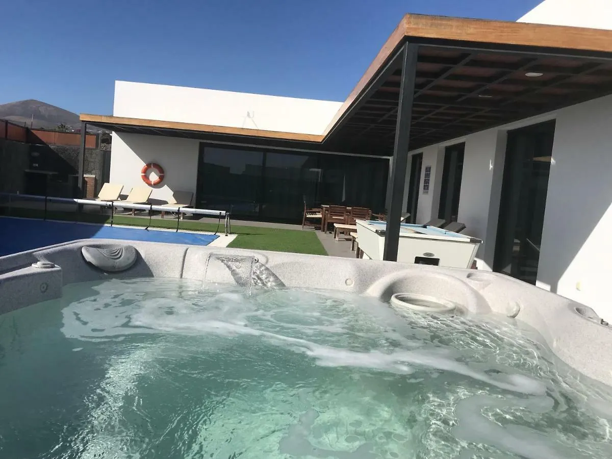 Villa Jimena بويرتو ذيل كارمين
